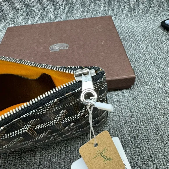 100% Authentic Goyard Canvas Clutch Bag - Picture 11 of 12